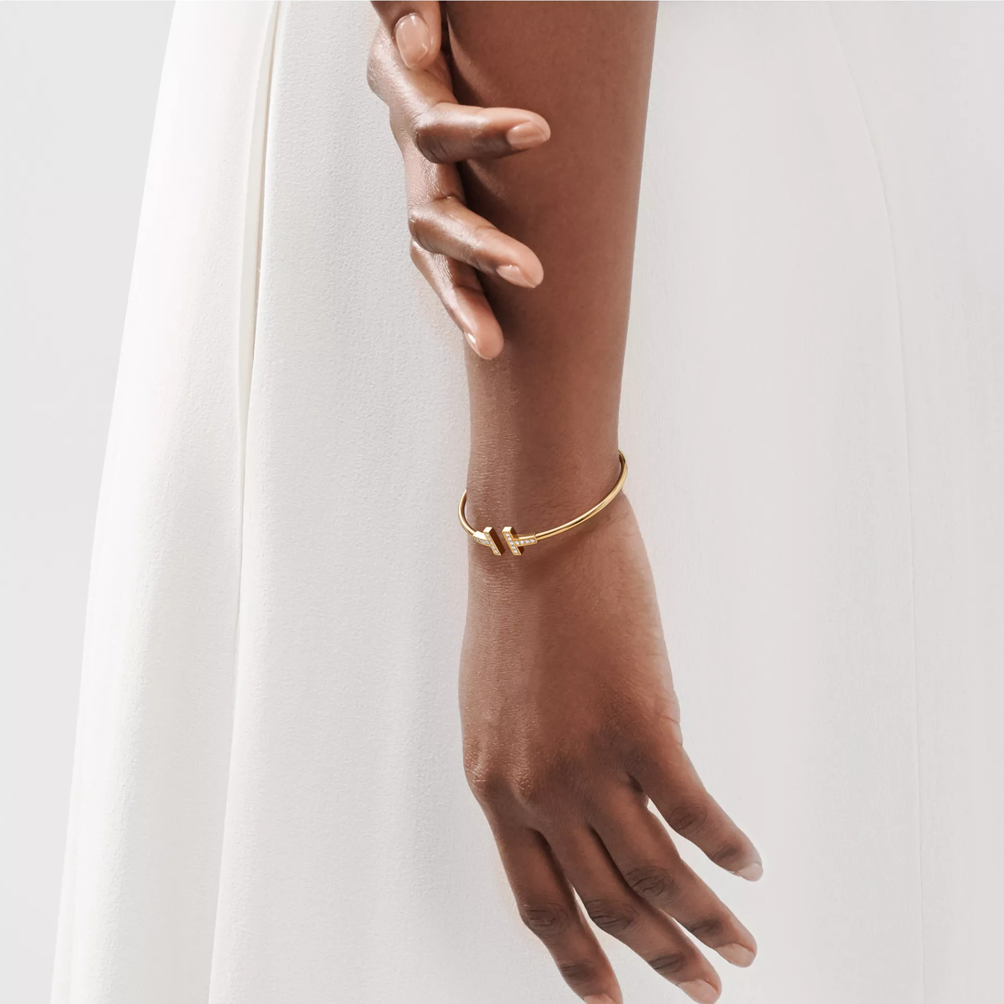 Diamanté Timeless T Bracelet