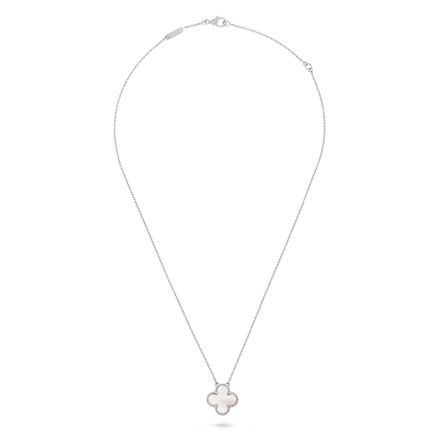 Mother-of-pearl Clover Motif Pendant