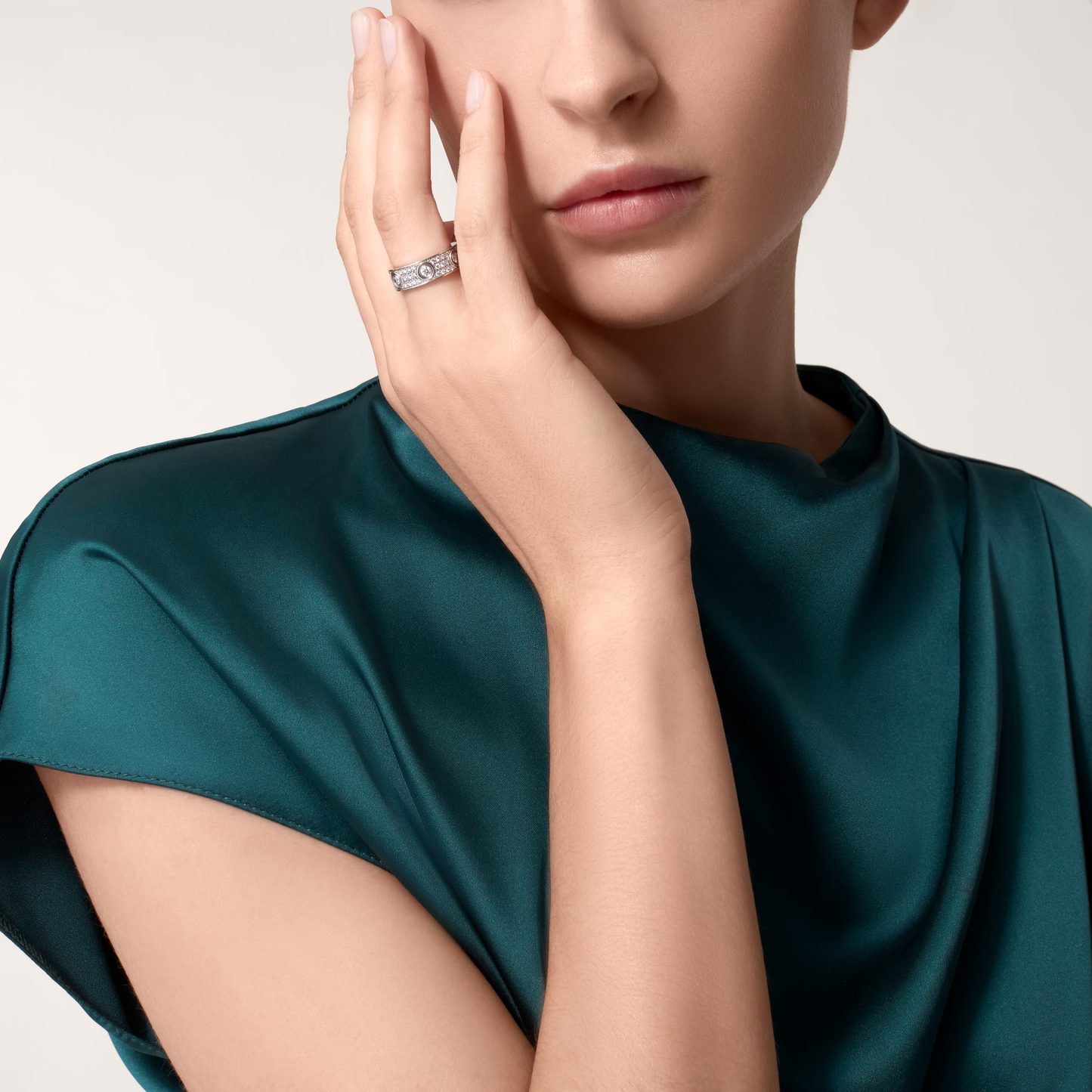 Timeless Amour Pavé Diamanté Ring