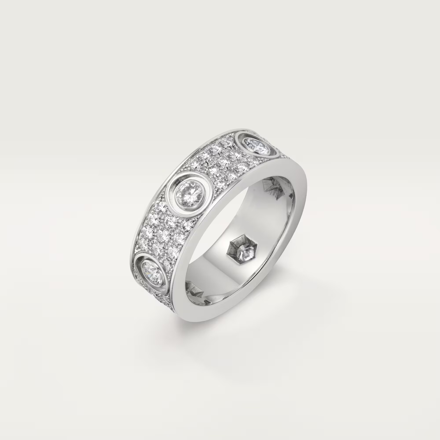 Timeless Amour Pavé Diamanté Ring