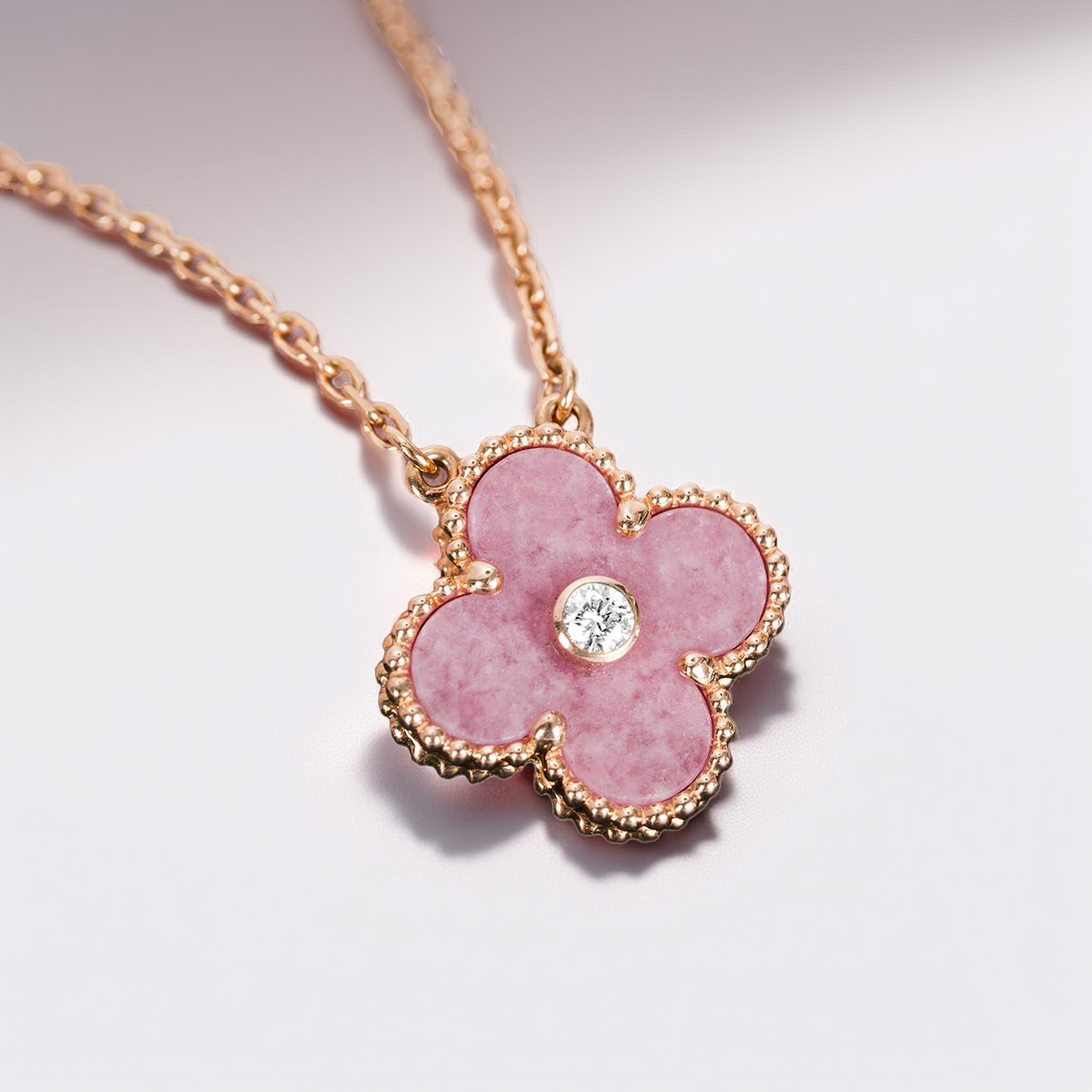 2021 Limited Clover Motif Pendant