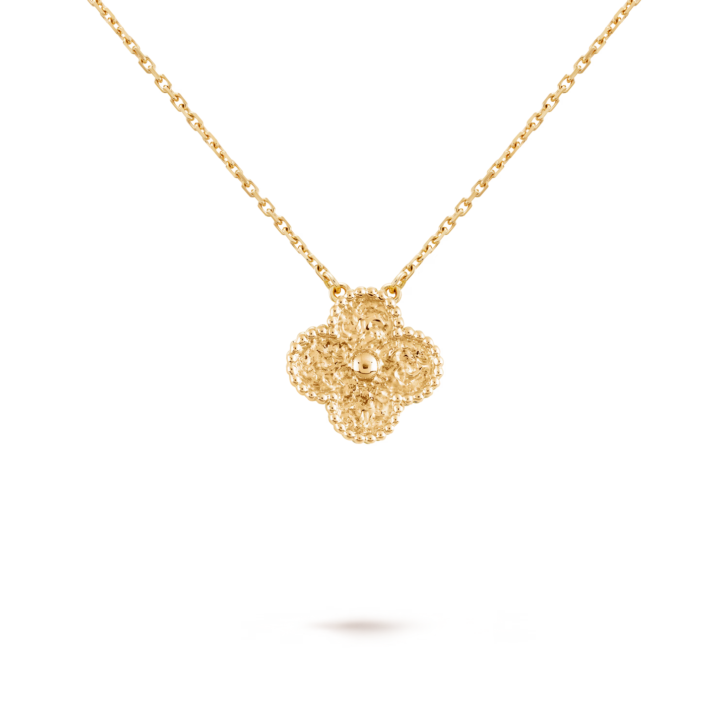 Grainé Clover Motif Pendant