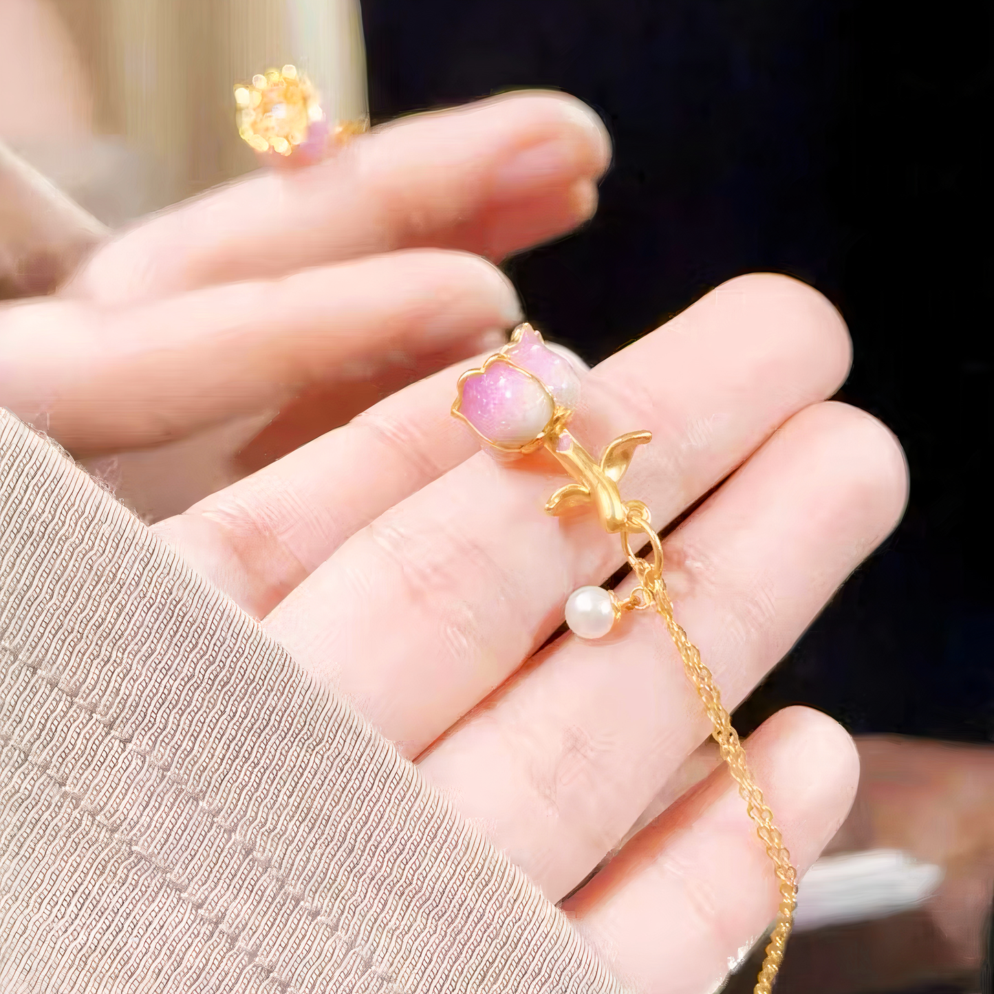 Blooming Rose Necklace