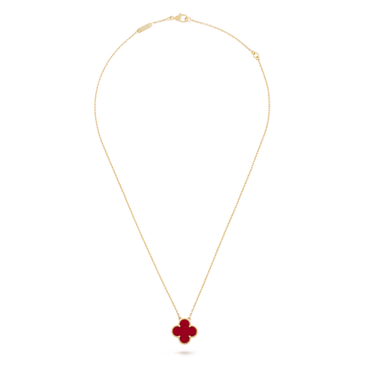 Carnelian Clover Motif Pendant