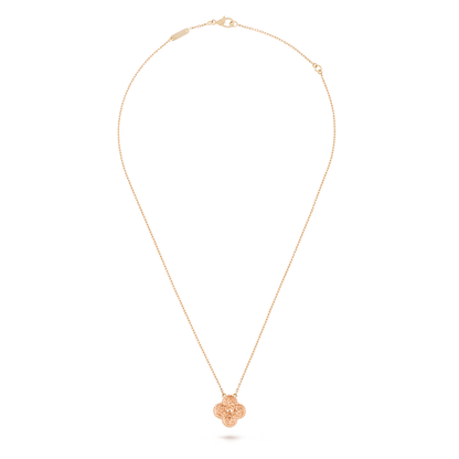 Grainé Clover Motif Pendant