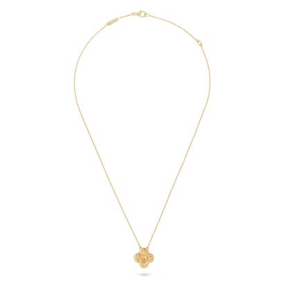 Grainé Clover Motif Pendant