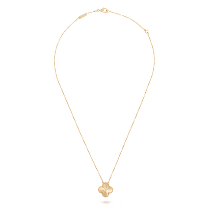 Lumière Clover Motif Pendant