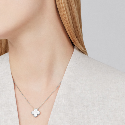 Mother-of-pearl Clover Motif Pendant