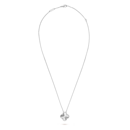 Lumière Clover Motif Pendant