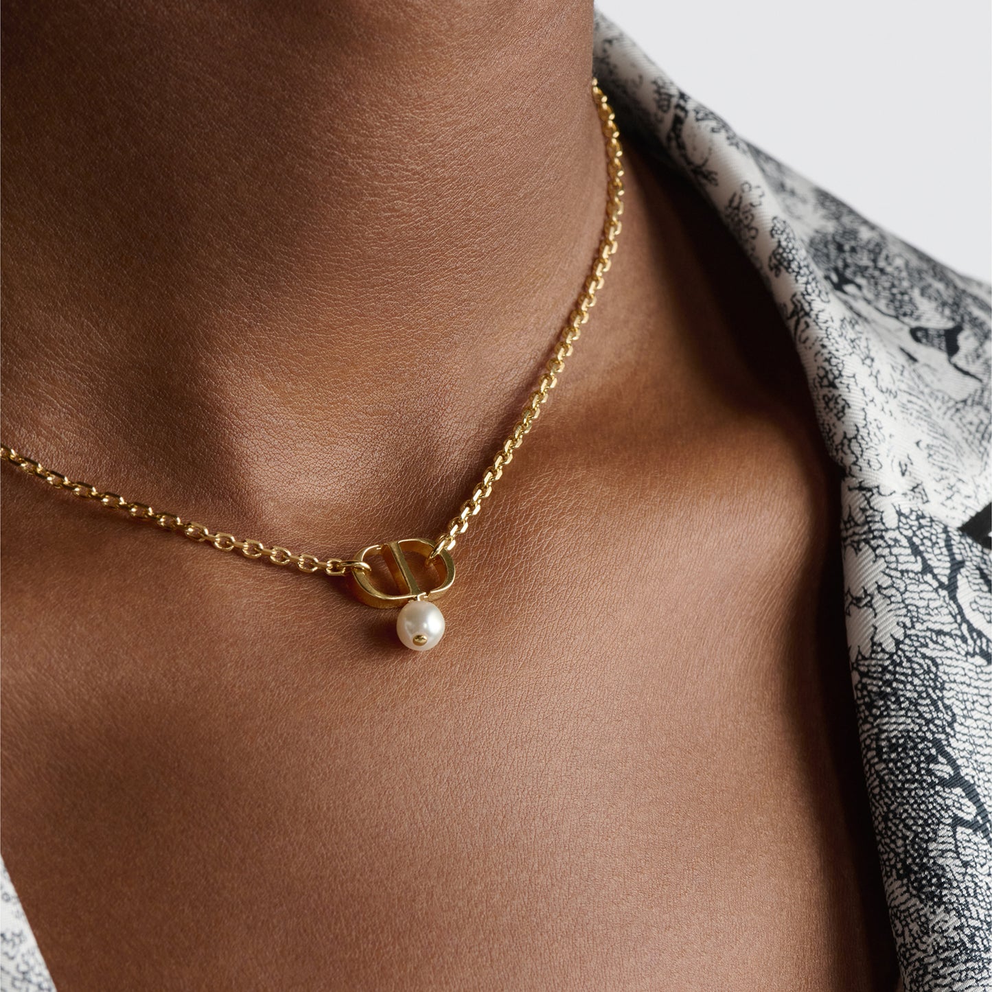 J’adore Emblem Pearl Drop Necklace