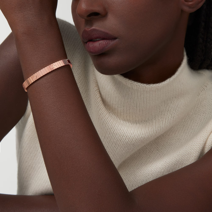 Endless Amour Bracelet