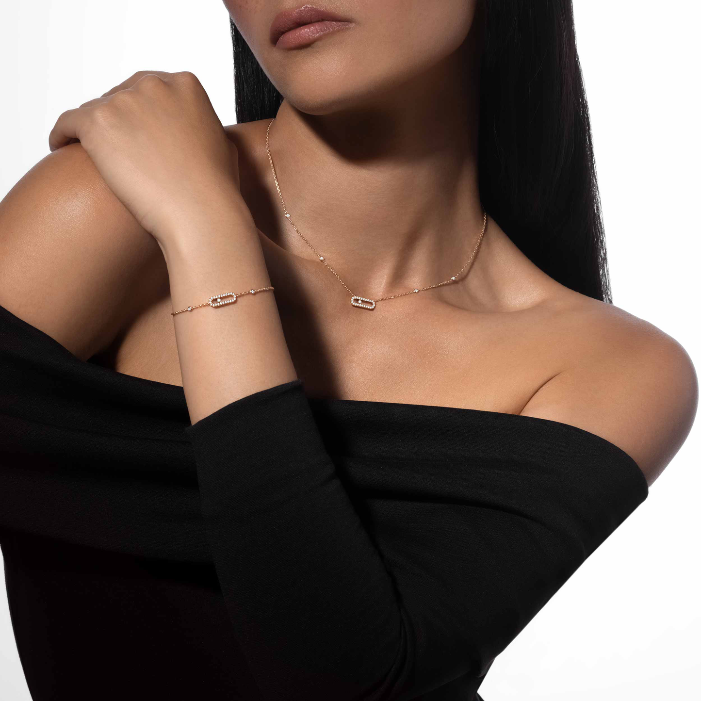 Solo Motion Pavé Necklace