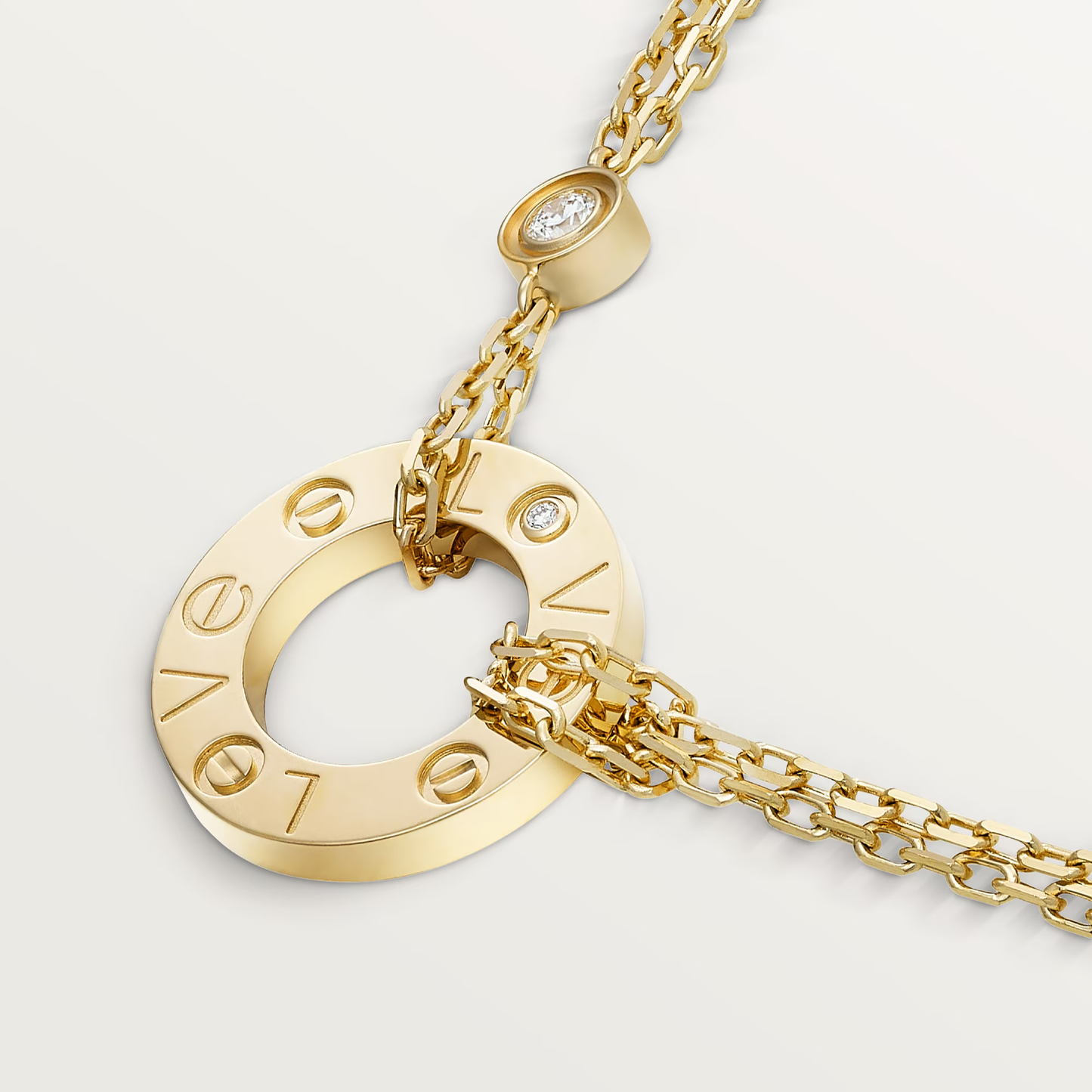 Timeless Amour Pendant