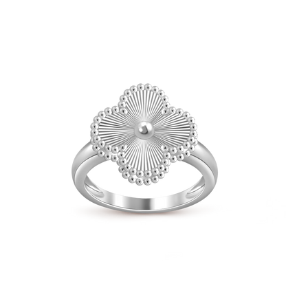 Lumière Lucky Clover Ring