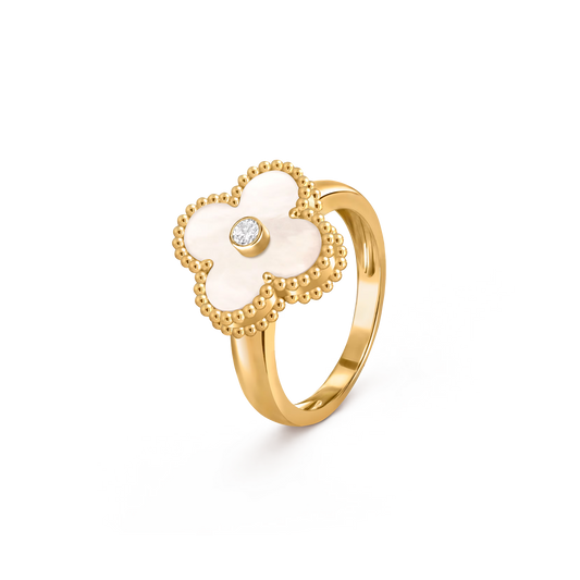 Mother-of-pearl Lucky Clover Ring