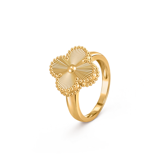 Lumière Lucky Clover Ring