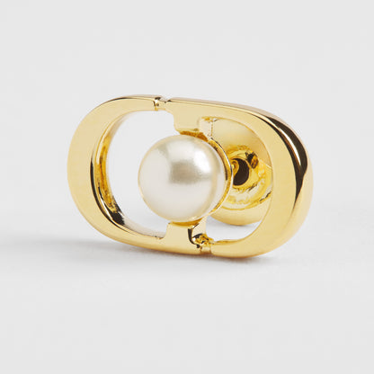 J'adore Emblem Pearl Studs