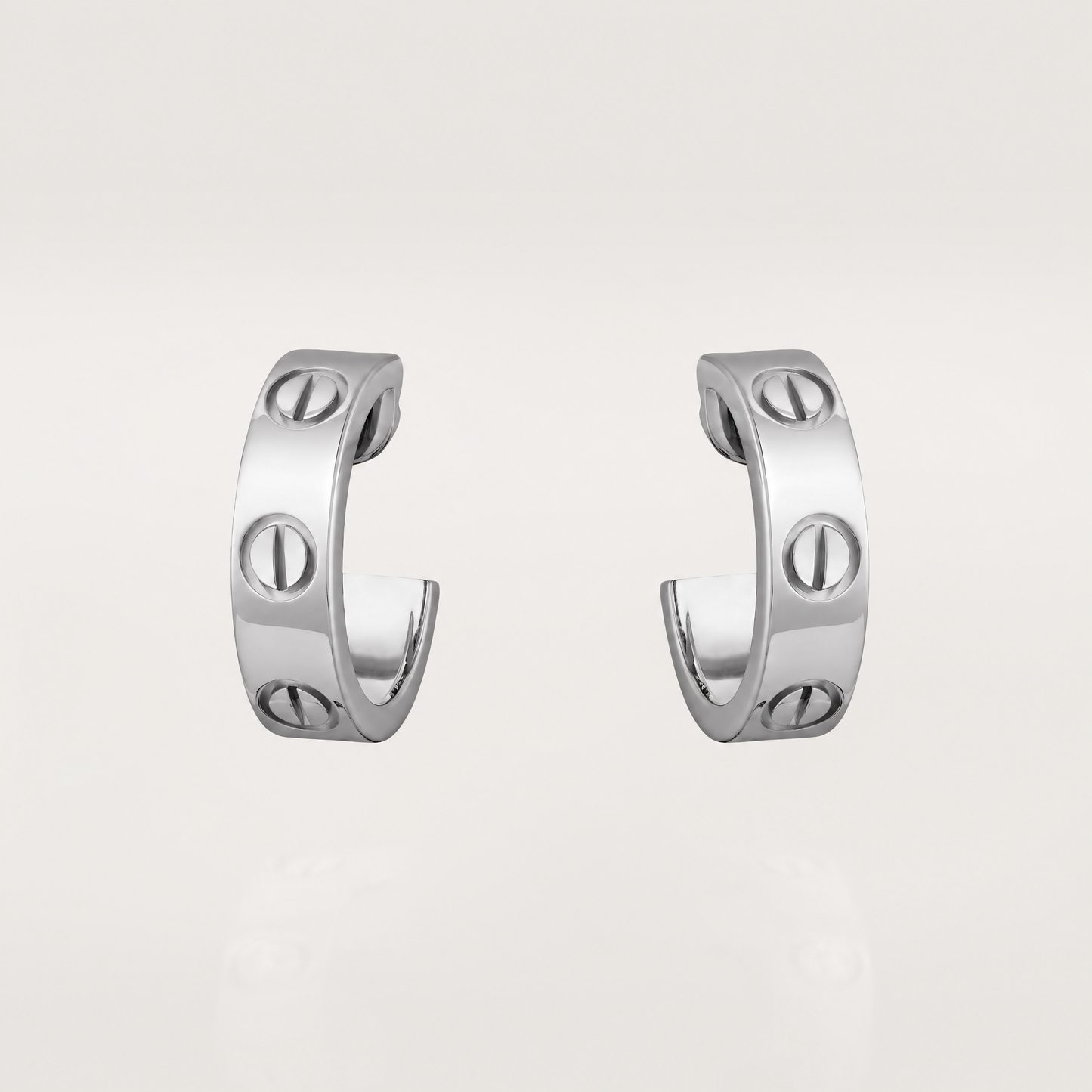 Timeless Amour Earrings