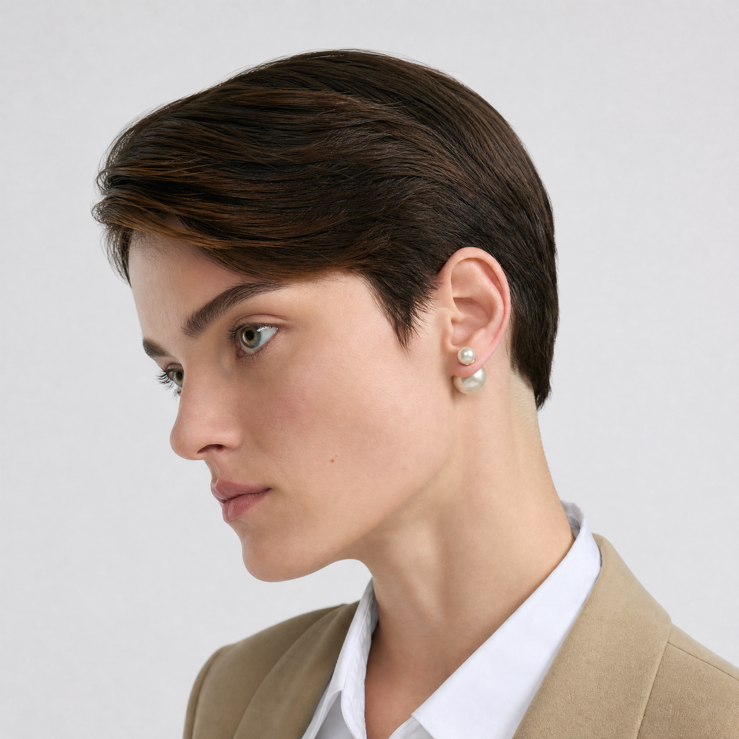 J’adore Classic Pearl Earrings