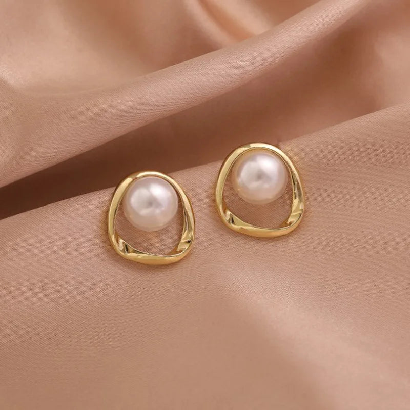 Cupid's Circle Pearl Earrings