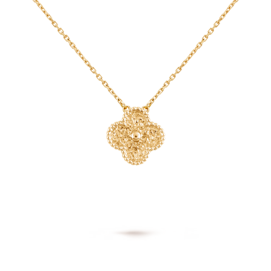 Grainé Clover Motif Pendant