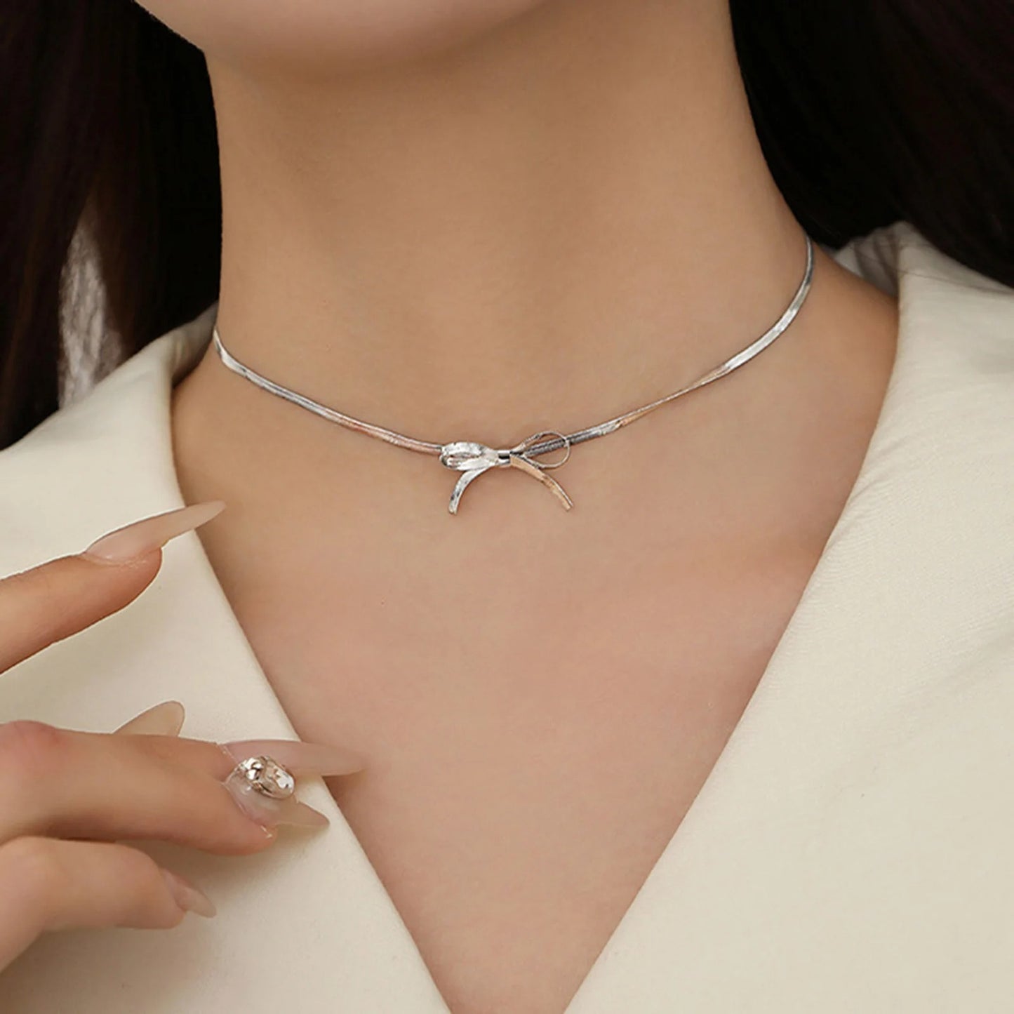 Éloïse Bow Choker